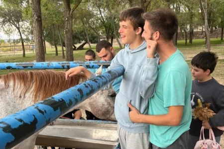 Respiro Fin de Semana Fundación AVA – La Granja Madrid. Zona de Padres Fundación AVA