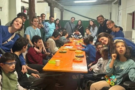 Respiro Fin de Semana Fundación AVA – La Granja Madrid. Zona de Padres Fundación AVA